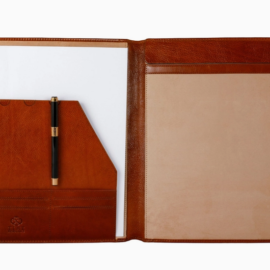 Dokumenten-|Schreibmappe 24x2,5x32cm in Cognac - leder-accessoires.com