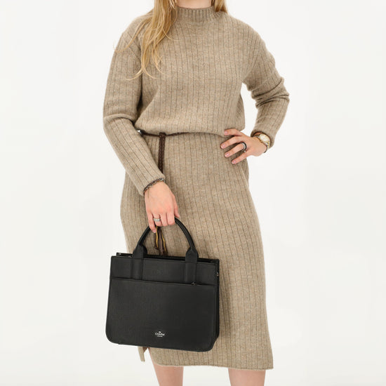 Shopper 30x24,5cm in Schwarz mit Reißverschluss und Kurzgriff - leder-accessoires.com