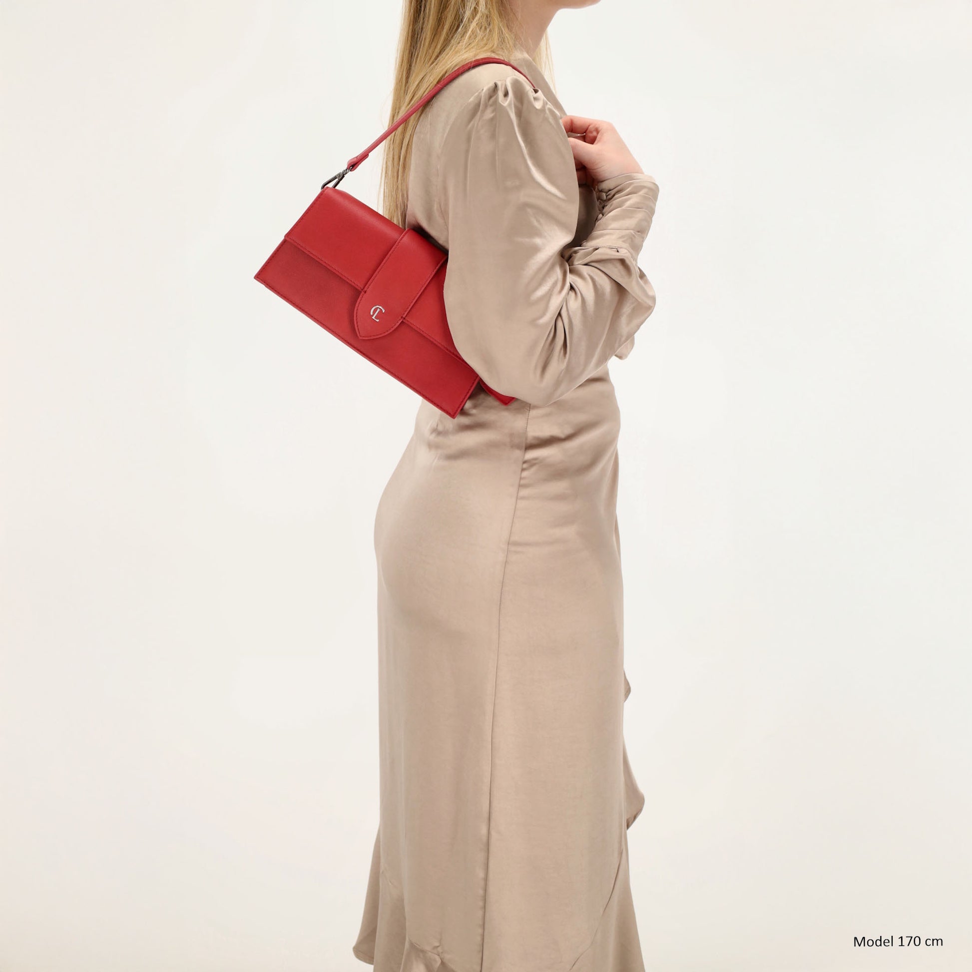 Schultertasche| Clutch 26 x 13cm in Rot mit Überschlag - leder-accessoires.com