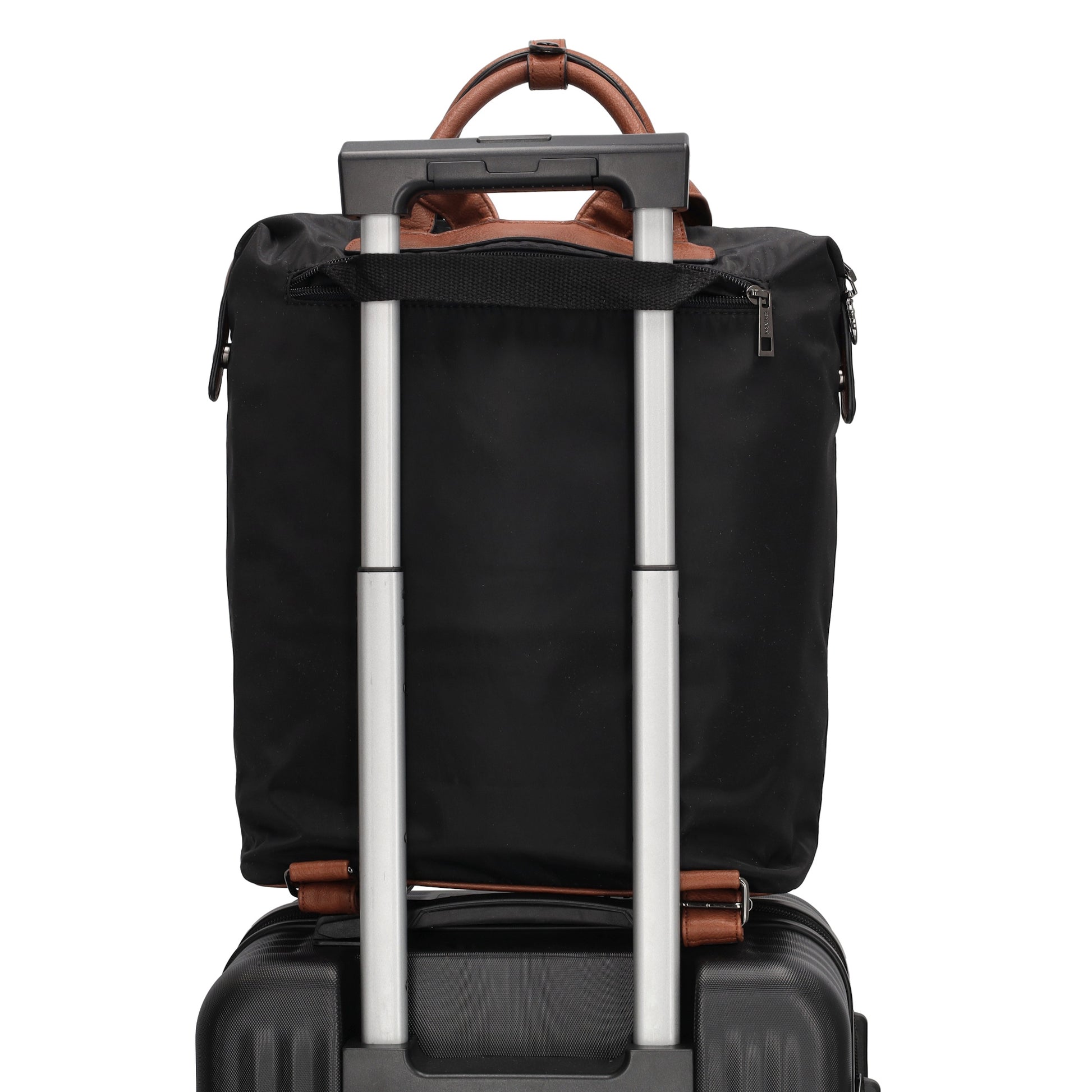 Rucksack 28 x 40cm in Schwarz aus Nylon|Polyester mit Reißverschluss - leder-accessoires.com