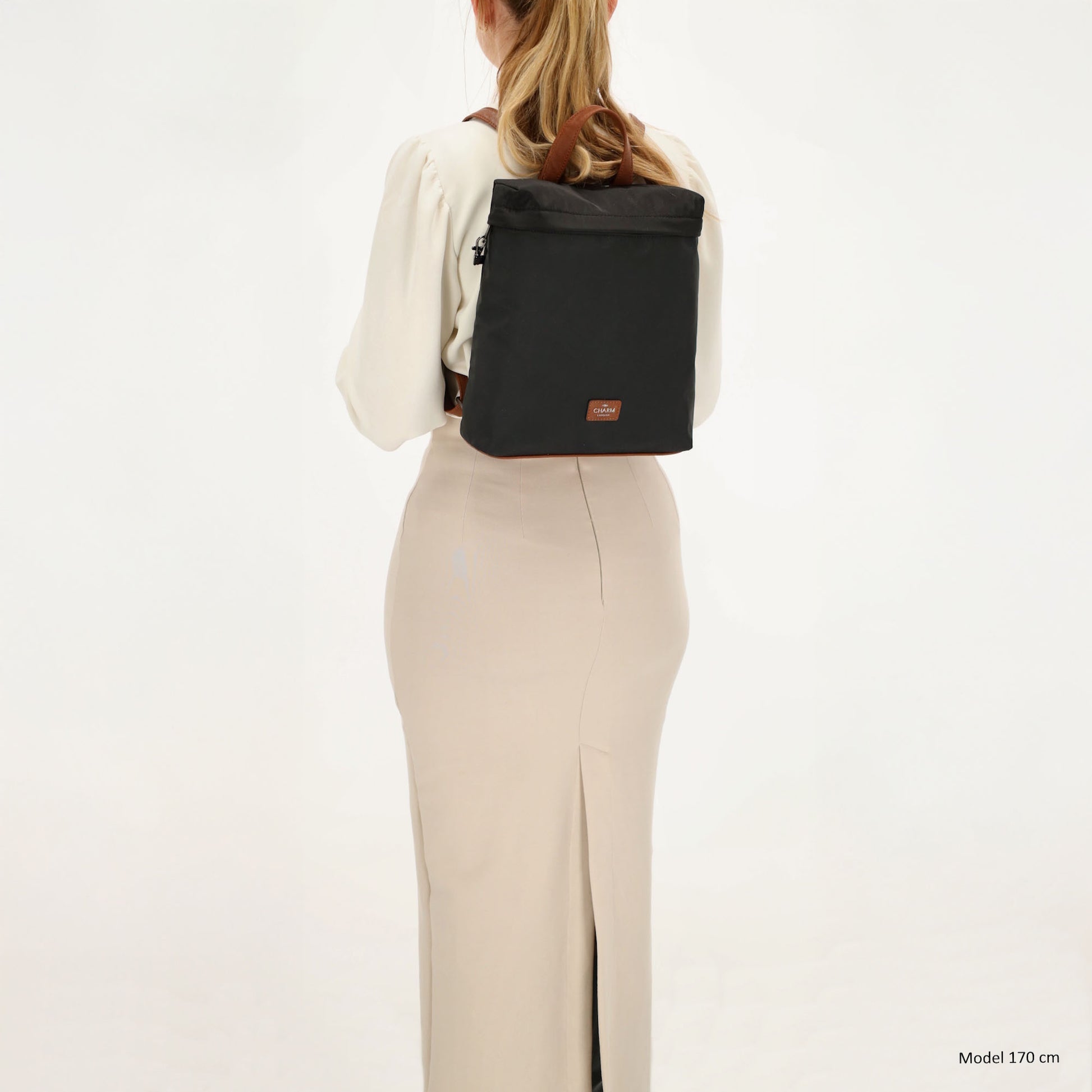 Rucksack 26 x 29cm in Schwarz aus Nylon|Polyester - leder-accessoires.com