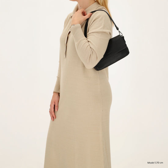 Schultertasche 25x12cm in Schwarz aus Kunstleder - leder-accessoires.com