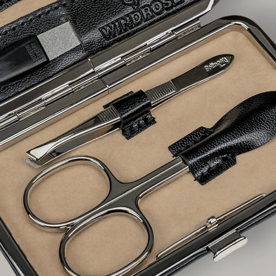 Manikür Etui 4-teilig in Schwarz - leder-accessoires.com