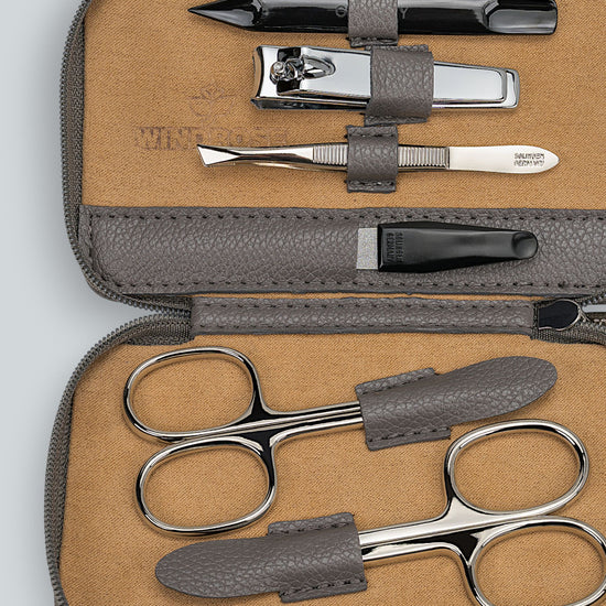 Manikür Etui 6-teilig in Grau - leder-accessoires.com