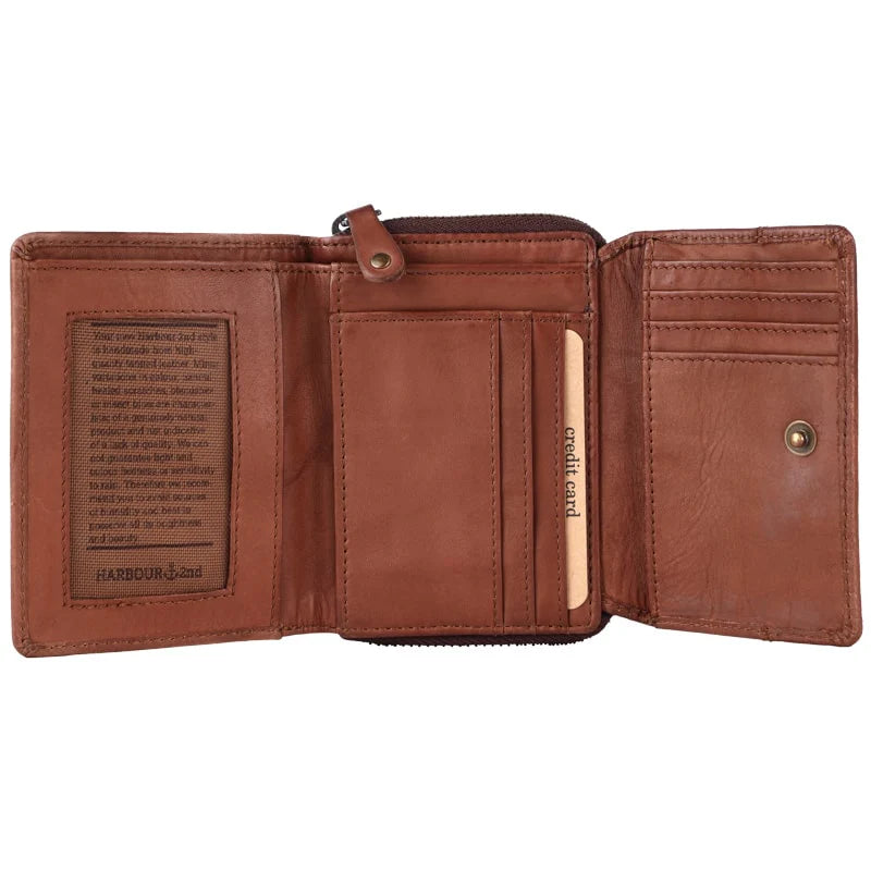 Geldbörse 12x9,5cm in Cognac mit separatem Reißverschlussfach - leder-accessoires.com