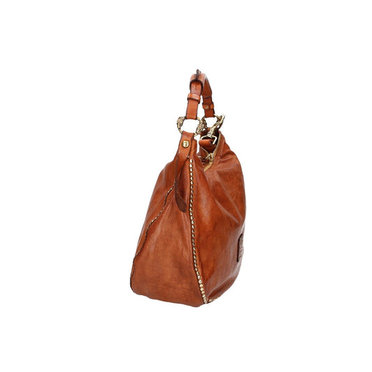 Schultertasche mit Nieten aus Leder in Cognac
