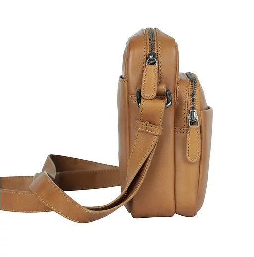 Umhängetasche aus Leder in Cognac mit Reißverschluss - leder-accessoires.com