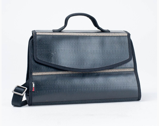 Handtasche Phil in Schwarz - leder-accessoires.com