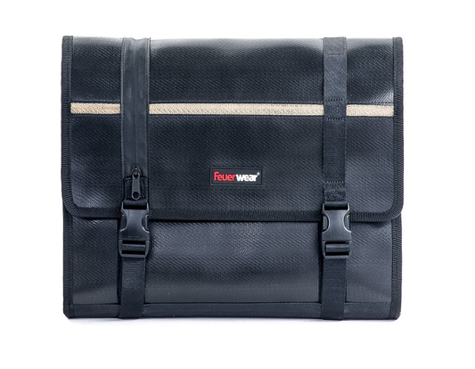 Messengerbag Gordon 15L in Schwarz - leder-accessoires.com