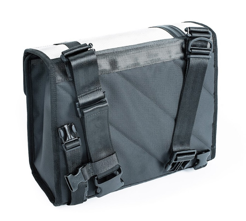 Messengerbag Gordon 15L in Rot