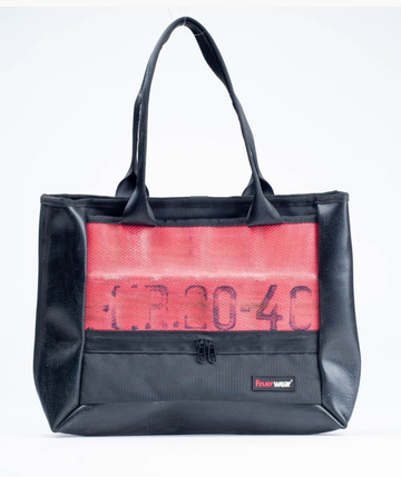 Shopper Dan in Rot