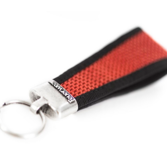 Schlüsselanhänger Sasha in Rot - leder-accessoires.com