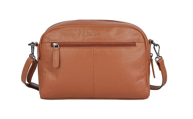 Umhängetasche aus Leder in Cognac mit Reißverschluss und Vortasche