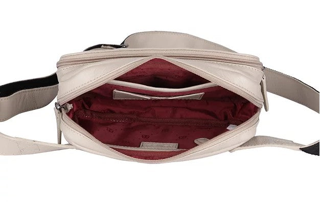 Gürteltasche|Bodybag aus Leder in Beige mit Reißverschluss und Vortasche