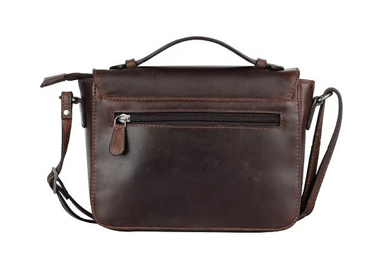 Umhängetasche aus Leder in Braun mit Überschlag und Kurzgriff - leder-accessoires.com