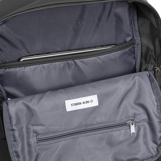 Laptoprucksack 12L in Schwarz mit Kurzgriff als Tasche