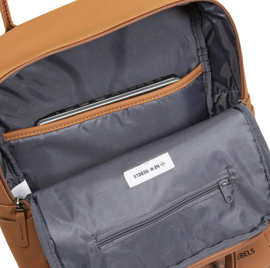 Laptoprucksack 12L in Cognac mit Kurzgriff als Tasche