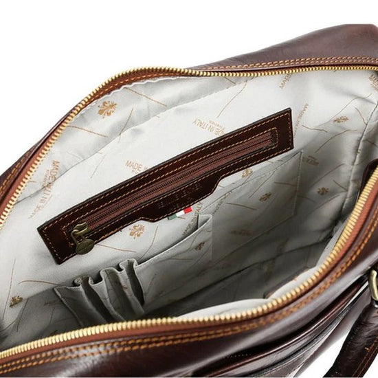 Aktentasche aus Leder in Braun mit Reißverschluss und zwei Vortaschen - leder-accessoires.com