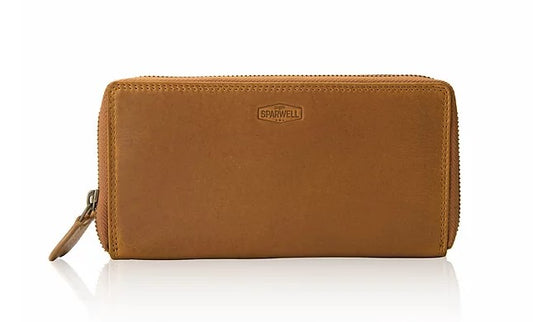 Langbörse aus Leder in Cognac mit Rundumreißverschluss und Kartenfächer - leder-accessoires.com