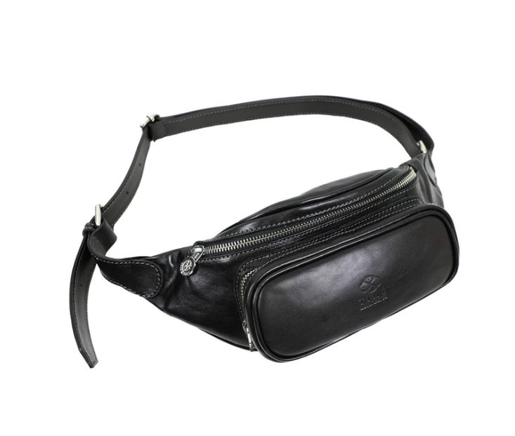 Gürteltasche|Bodybag aus Leder in Schwarz mit Reißverschluss und Vortasche - leder-accessoires.com
