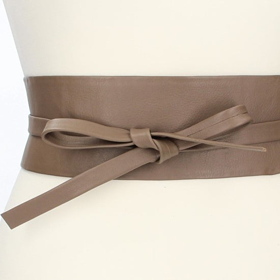 Taillen-| Bandgürtel 70mm Beige|Camel zum binden - leder-accessoires.com