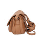 Schultertasche in Cognac mit Überschlag aus Leder