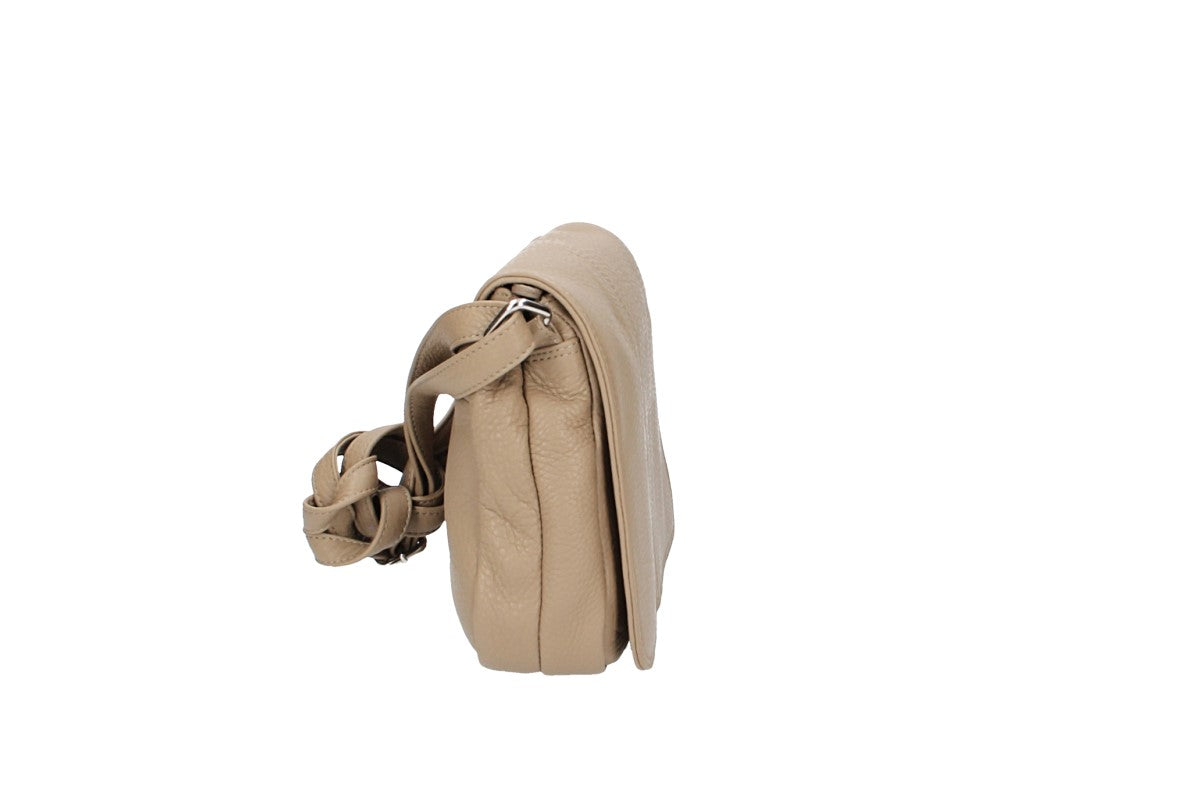 Schultertasche in Taupe mit Überschlag aus Leder