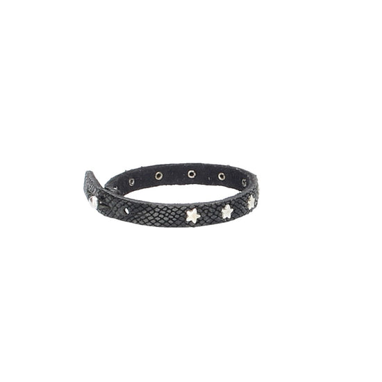 Armband in Echsenoptik  Schwarz mit Sternennieten aus Leder - leder-accessoires.com