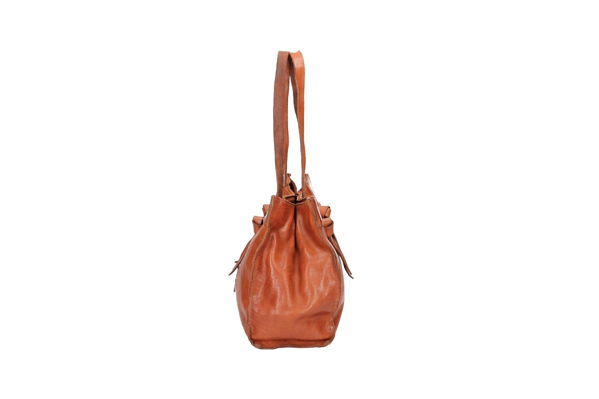 Schultertasche in Cognac aus Leder